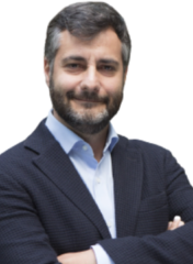 Daniel Rivas 300x240 1 e1744625126482